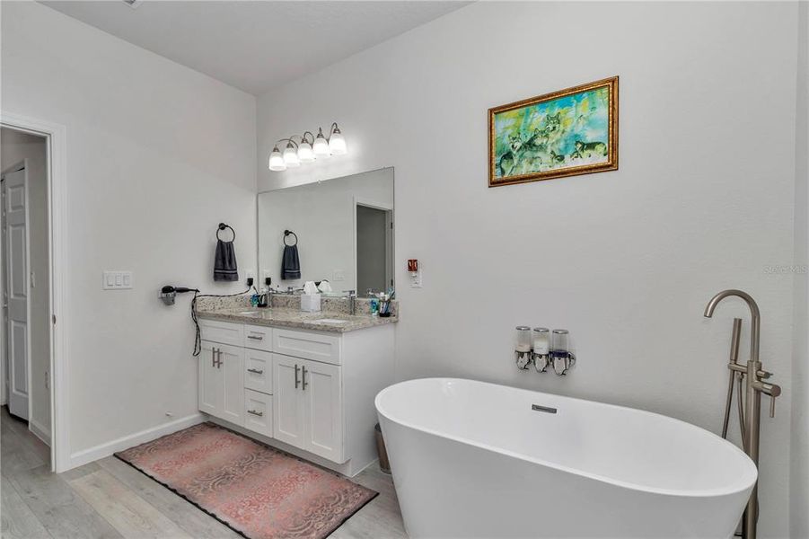 Furnished interior view inside a new home in , Ocala (Image 7).