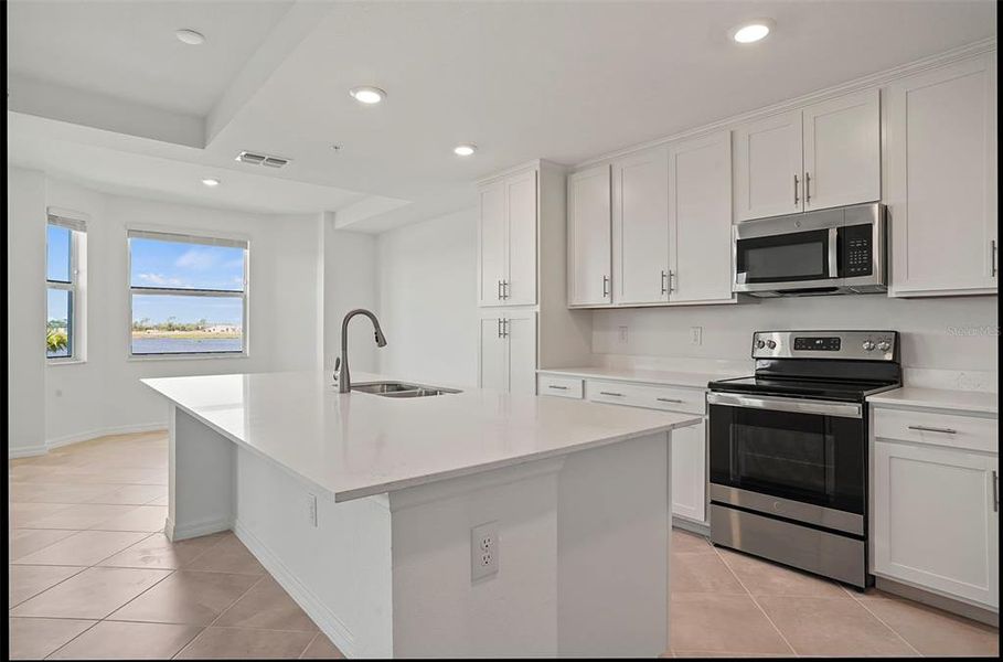 Furnished interior view inside a new home in , Venice (Image 11).