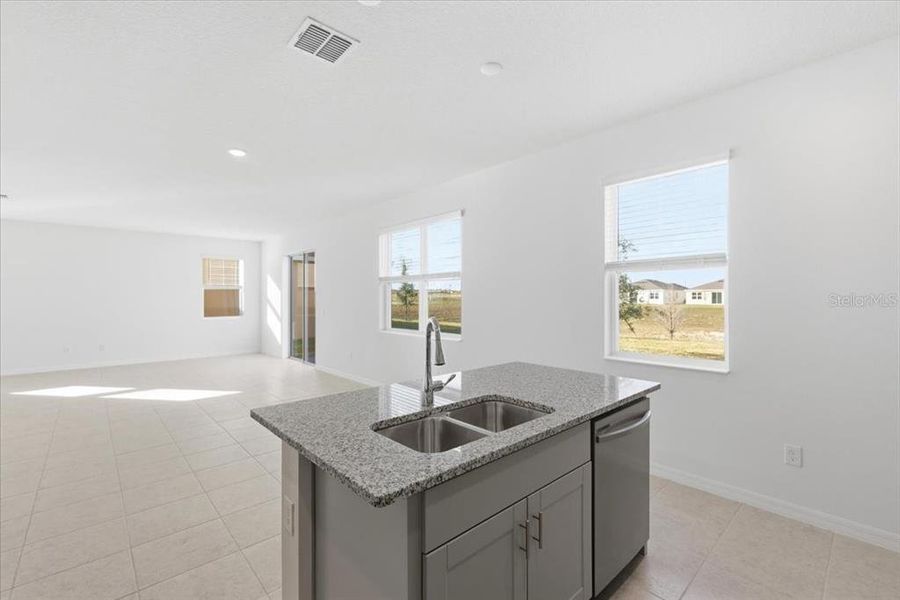 Furnished interior view inside a new home in Tarpon Bay, Haines City (Image 4).