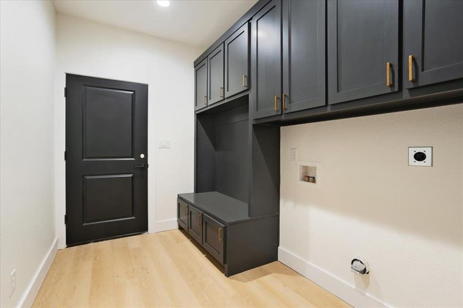 Furnished interior view inside a new home in , Pottsboro (Image 12).
