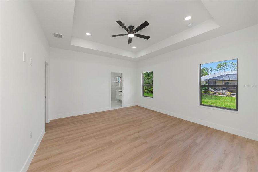 Spacious, unfurnished interior of a new home in , North Port (Image 18).