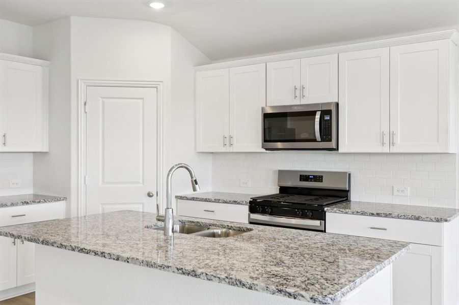 Photo is not of the actual home, but is an inspirational photo of builder’s model home and may depict options, furnishings, and/or decorator features that are not included. Photo is not of the actual home, but is an inspirational photo of builder’s model home and may depict options, furnishings, and/or decorator features that are not included.