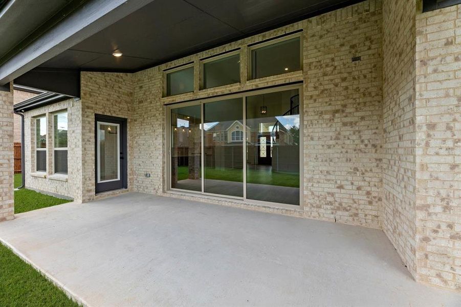 Exterior details and patio area of a home in , Midlothian (Image 25). Exterior details and patio area of a home in , Midlothian (Image 25).