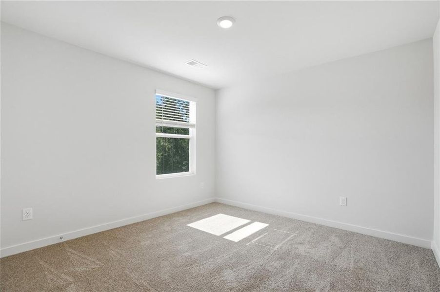 Spacious, unfurnished interior of a new home in Fern Dale, Fairburn (Image 23). Spacious, unfurnished interior of a new home in Fern Dale, Fairburn (Image 23).