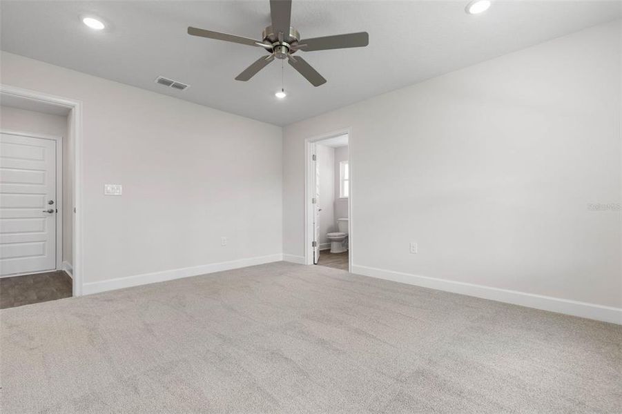 Spacious, unfurnished interior of a new home in Palm Coast, Palm Coast (Image 16). Spacious, unfurnished interior of a new home in Palm Coast, Palm Coast (Image 16).
