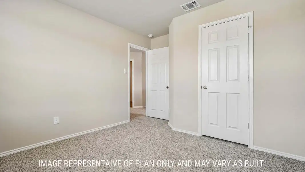 Spacious, unfurnished interior of a new home in Rancho San Gabriel, Georgetown (Image 34).
