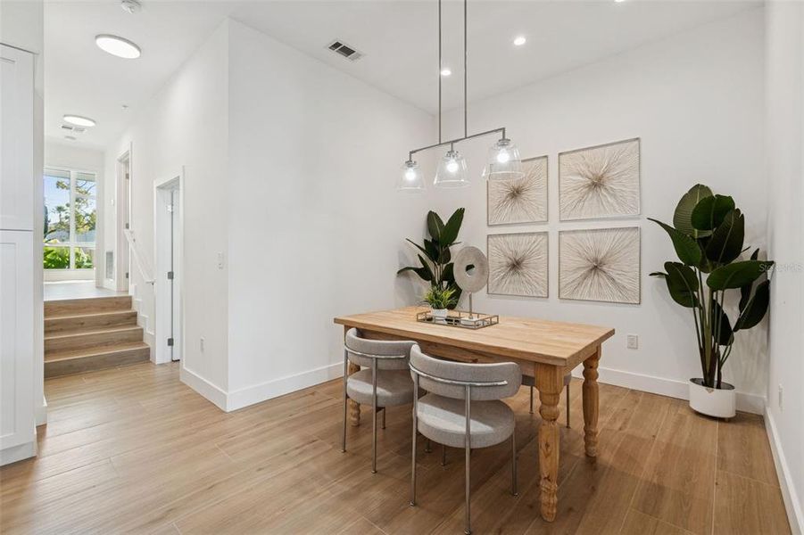 Furnished interior view inside a new home in , Sarasota (Image 8).