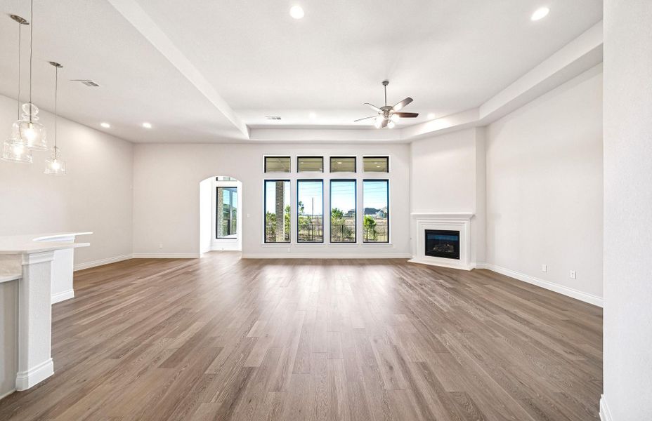 Spacious, unfurnished interior of a new home in Bridgeland 60′, Cypress (Image 22). Spacious, unfurnished interior of a new home in Bridgeland 60′, Cypress (Image 22).