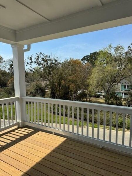 Exterior details and patio area of a home in Central Park, James Island (Image 21).