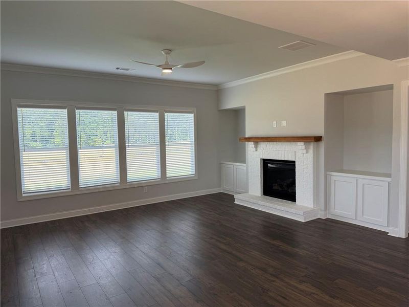 Spacious, unfurnished interior of a new home in , Hoschton (Image 7).