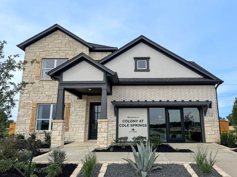 Model Home Exterior Model Home Exterior