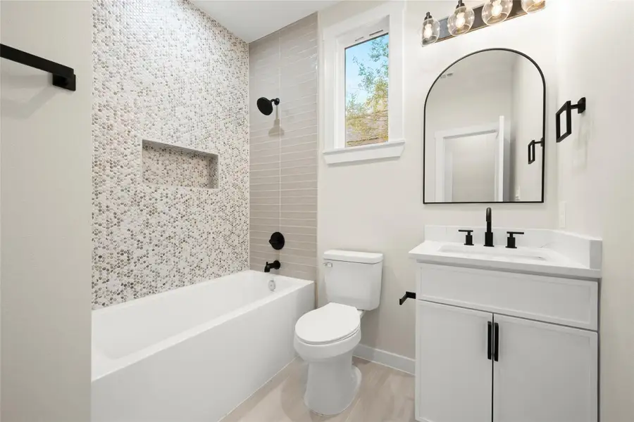 Furnished interior view inside a new home in , Austin (Image 27).