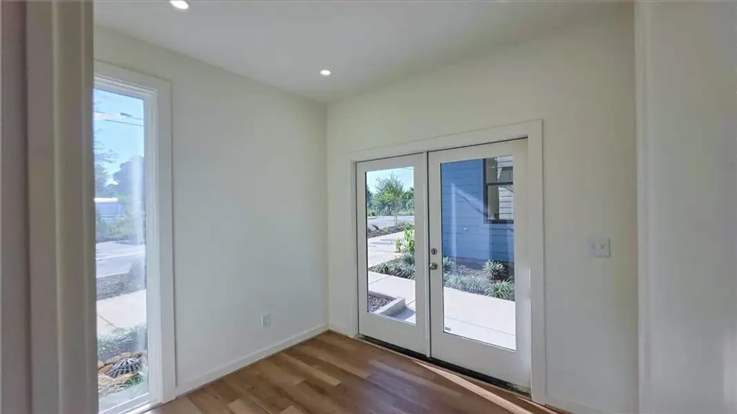 Spacious, unfurnished interior of a new home in , Atlanta (Image 11). Spacious, unfurnished interior of a new home in , Atlanta (Image 11).