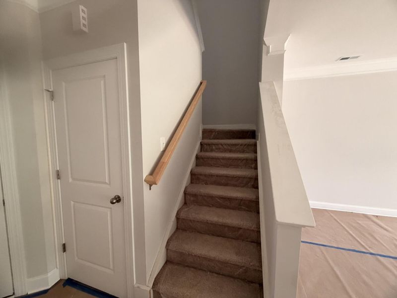 Spacious, unfurnished interior of a new home in Harrisburg Village Townhomes, Harrisburg (Image 5).