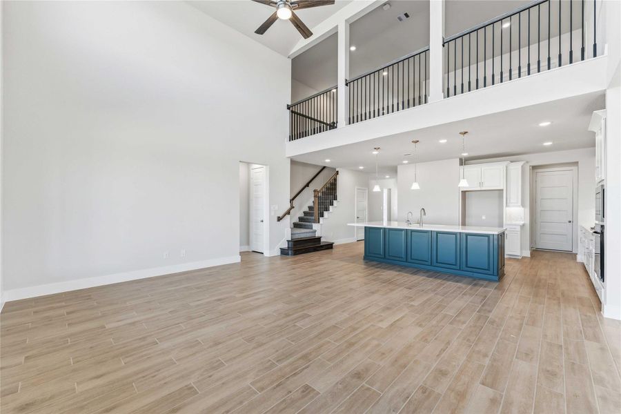 Spacious, unfurnished interior of a new home in Valencia, Manvel (Image 24). Spacious, unfurnished interior of a new home in Valencia, Manvel (Image 24).