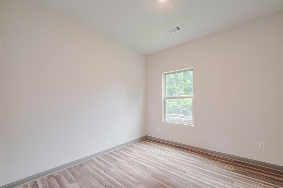 Image 21 of a home in . Image 21 of a home in .