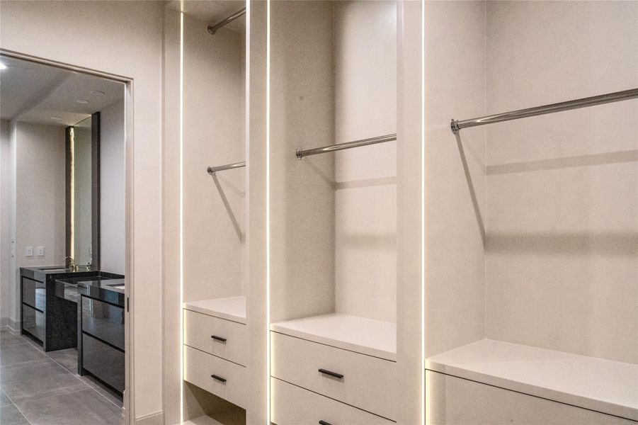 Furnished interior view inside a new home in , Houston (Image 27). Furnished interior view inside a new home in , Houston (Image 27).