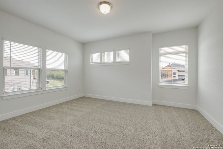 Spacious, unfurnished interior of a new home in Crown Ridge Manor, San Antonio (Image 24). Spacious, unfurnished interior of a new home in Crown Ridge Manor, San Antonio (Image 24).