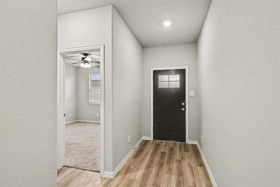 Spacious, unfurnished interior of a new home in Palmilla Springs - Classic Series, Fort Worth (Image 23).