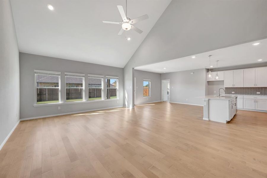 Spacious, unfurnished interior of a new home in The Preserve, Justin (Image 30).