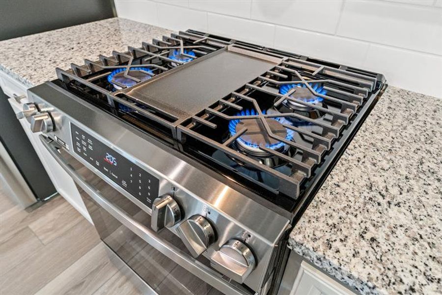 Close-up of interior finishes inside a home in Middle Creek Village Ranches, Bolivia (Image 10).