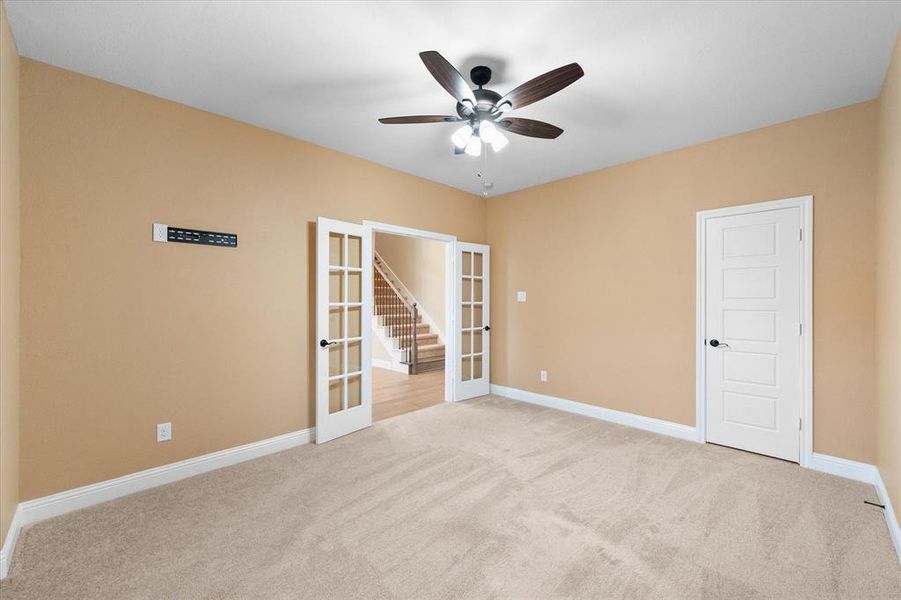 Spacious, unfurnished interior of a new home in Massey Meadows, Midlothian (Image 13).