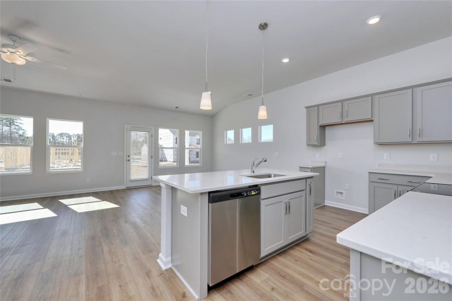 Representative Bleckley Kitchen/Greatroom Representative Bleckley Kitchen/Greatroom