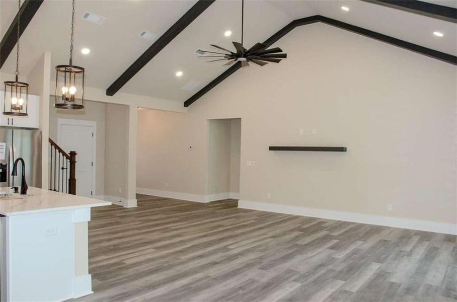 Spacious, unfurnished interior of a new home in , Mansfield (Image 46).