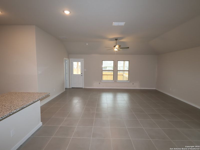 Spacious, unfurnished interior of a new home in Winding Brook, San Antonio (Image 21). Spacious, unfurnished interior of a new home in Winding Brook, San Antonio (Image 21).