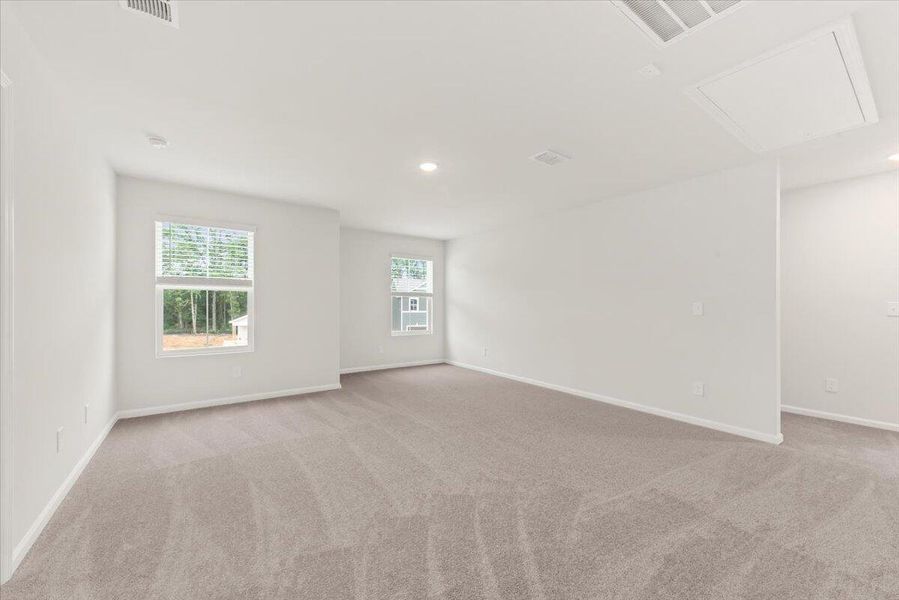 Spacious, unfurnished interior of a new home in Nexton, Summerville (Image 23).