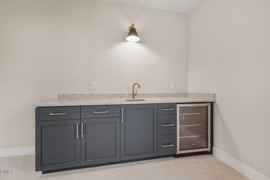 8017 Bud Morris (56) 8017 Bud Morris (56)