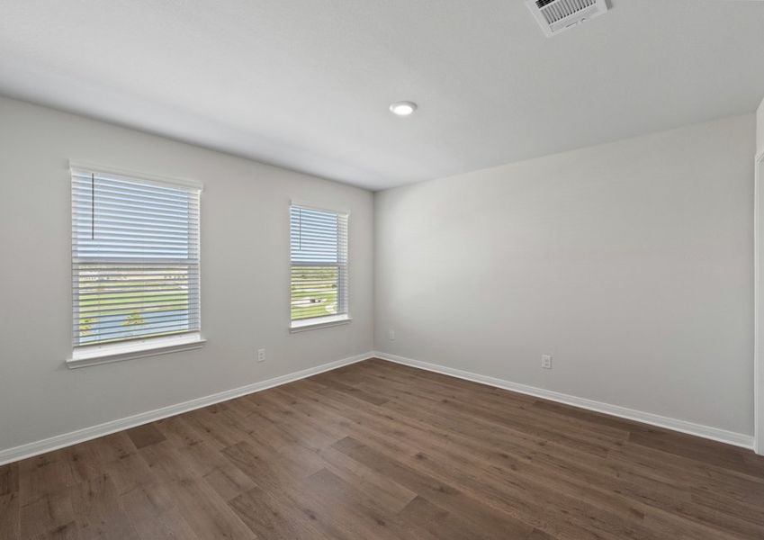 The secondary bedrooms are a great space for children's bedrooms or guest rooms. The secondary bedrooms are a great space for children's bedrooms or guest rooms.