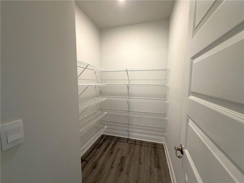 Spacious, unfurnished interior of a new home in Tuscany Hills, Douglasville (Image 35).