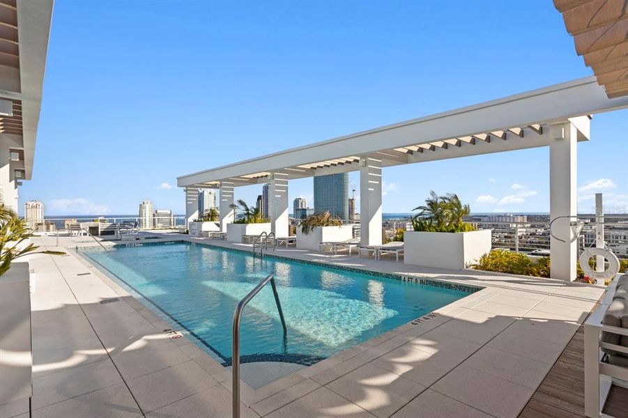 Image 43 of a home in .