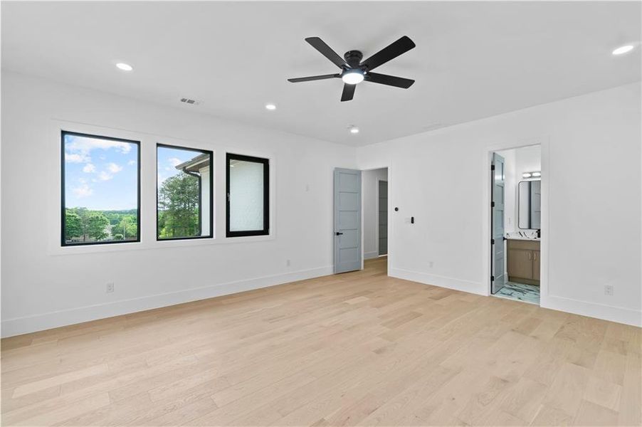 Spacious, unfurnished interior of a new home in , Lawrenceville (Image 53). Spacious, unfurnished interior of a new home in , Lawrenceville (Image 53).