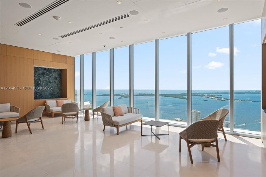 Community amenities in , Miami (Image 44).
