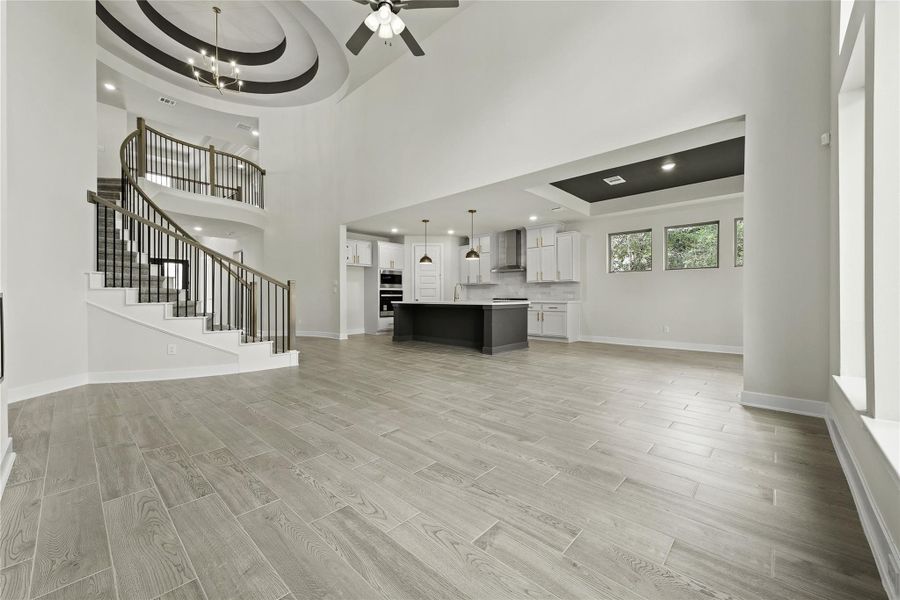 Representative image. Features, specifications, selections and colors may vary.