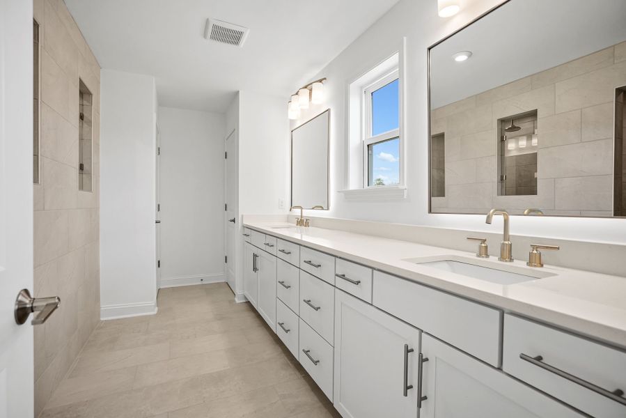 Representative furnished interior of a home built from the Herdwick by Pulte Homes in Parkside Crossing, Charlotte (Image 14). Representative furnished interior of a home built from the Herdwick by Pulte Homes in Parkside Crossing, Charlotte (Image 14).