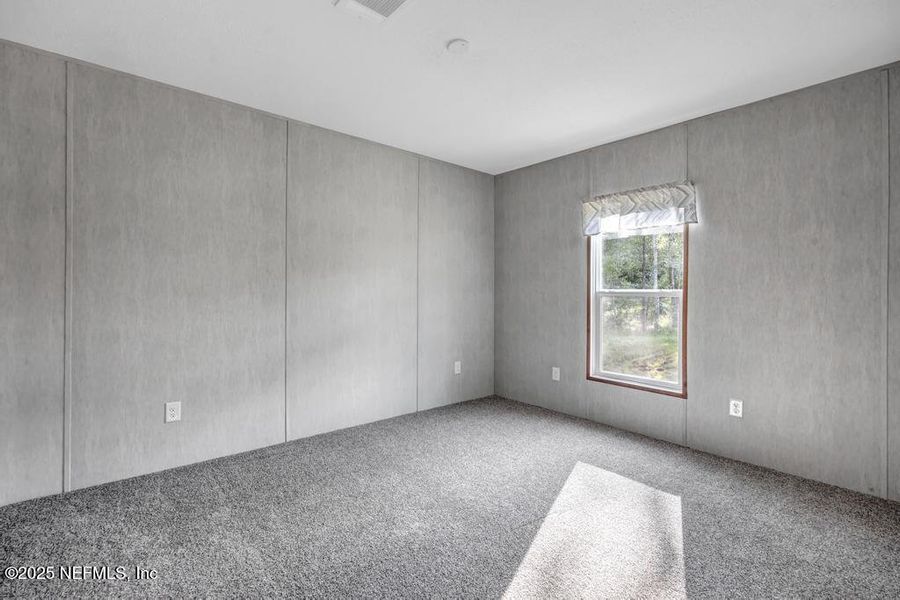 Spacious, unfurnished interior of a new home in , Hastings (Image 29).