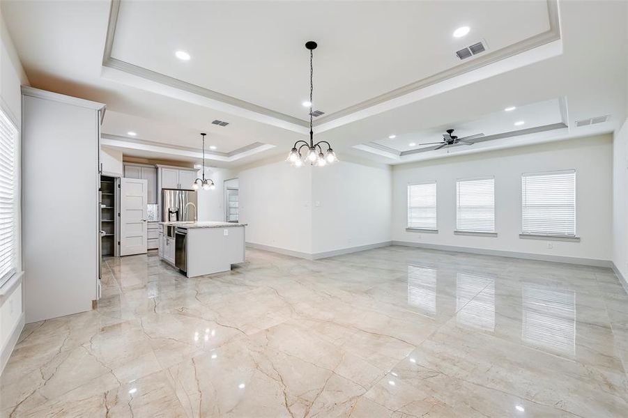 Spacious, unfurnished interior of a new home in , Grand Prairie (Image 24).
