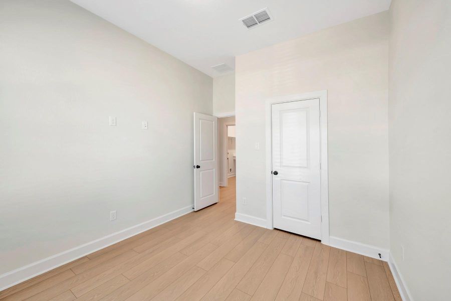 Spacious, unfurnished interior of a new home in Indigo 50’ Homesites, Richmond (Image 20). Spacious, unfurnished interior of a new home in Indigo 50’ Homesites, Richmond (Image 20).