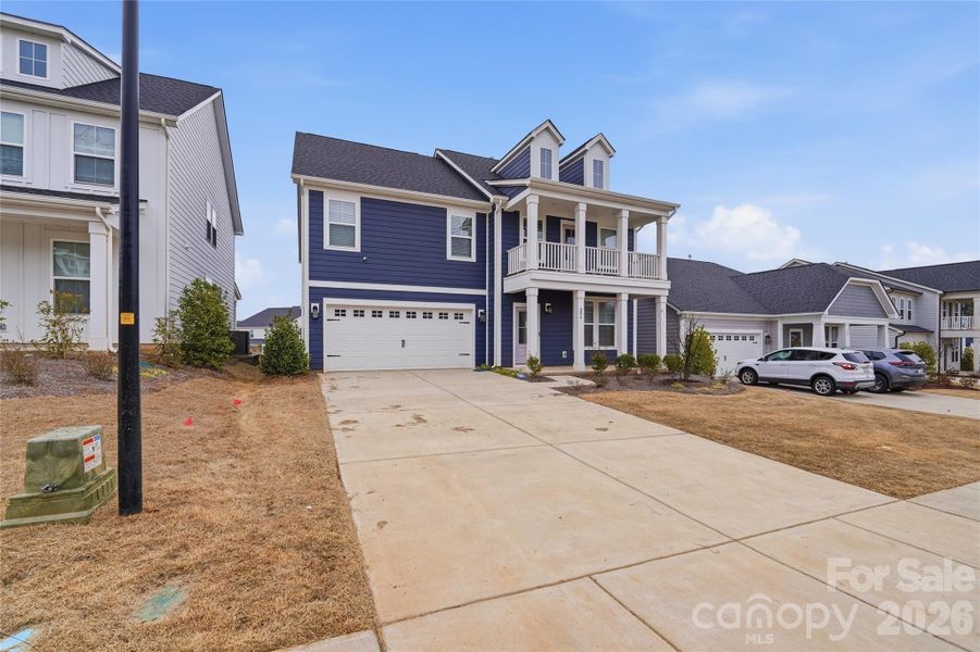 Front exterior of a new home in Lakeside Glen, York, SC, highlighting curb appeal (Image 2).