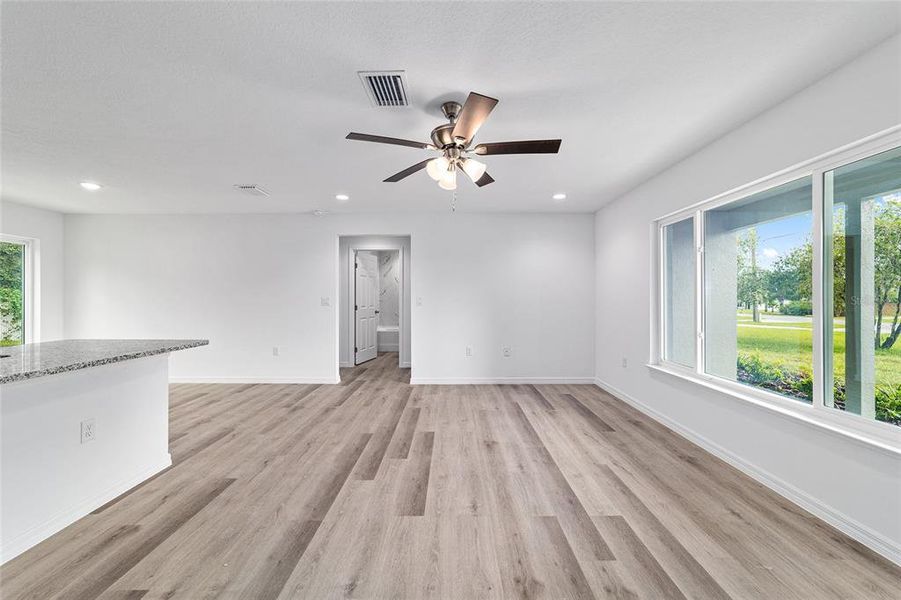 Spacious, unfurnished interior of a new home in , Dunnellon (Image 23). Spacious, unfurnished interior of a new home in , Dunnellon (Image 23).