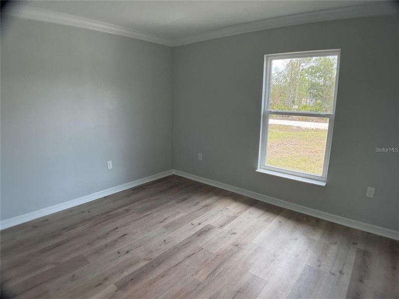 Spacious, unfurnished interior of a new home in , Punta Gorda (Image 9).