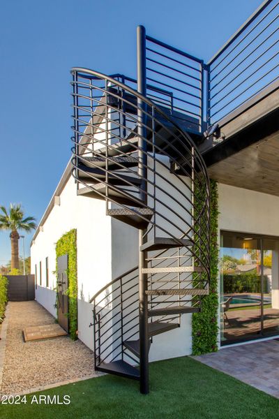 SPIRAL STAIRS TO DECK