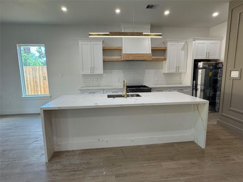 Furnished interior view inside a new home in , Pasadena (Image 4).