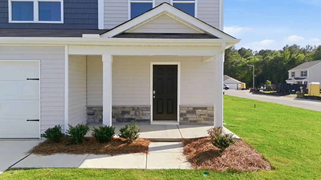 Exterior details and patio area of a home in Jetstream Park, Wilson (Image 3).