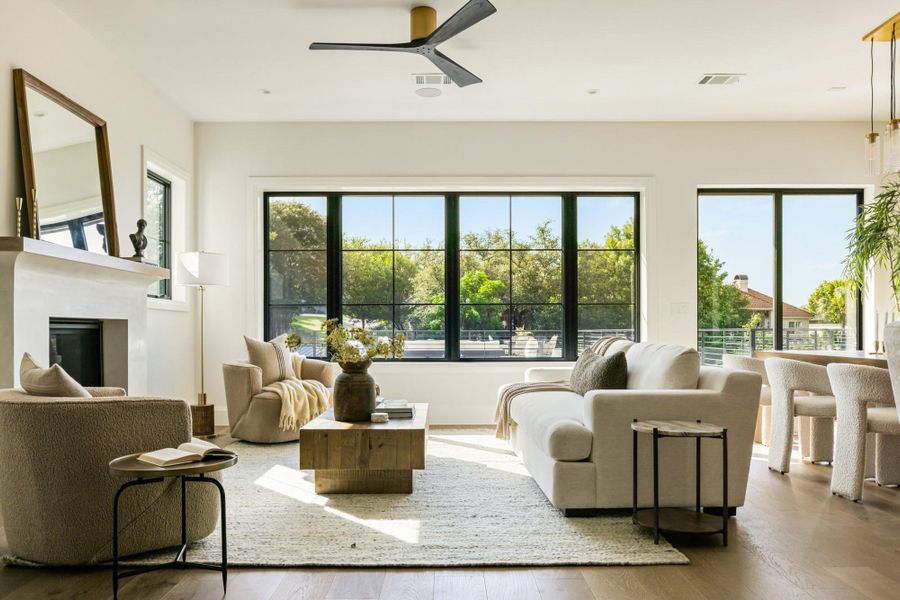 Furnished interior view inside a new home in , Horseshoe Bay (Image 10).