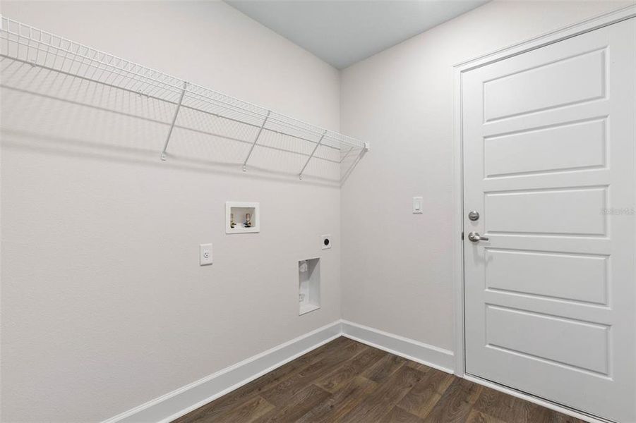 Spacious, unfurnished interior of a new home in , Palm Coast (Image 16).