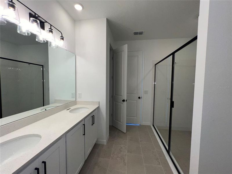 Furnished interior view inside a new home in Hawks Run, Kissimmee (Image 5). Furnished interior view inside a new home in Hawks Run, Kissimmee (Image 5).